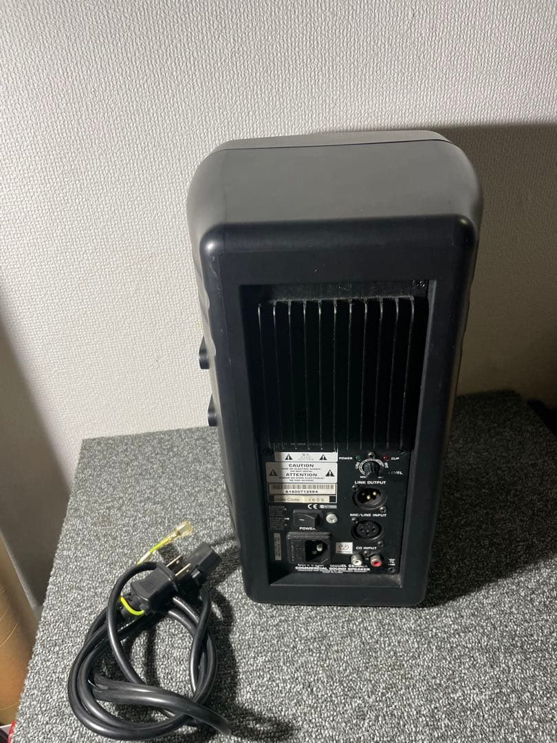 BEHRINGER スピーカー CE500A