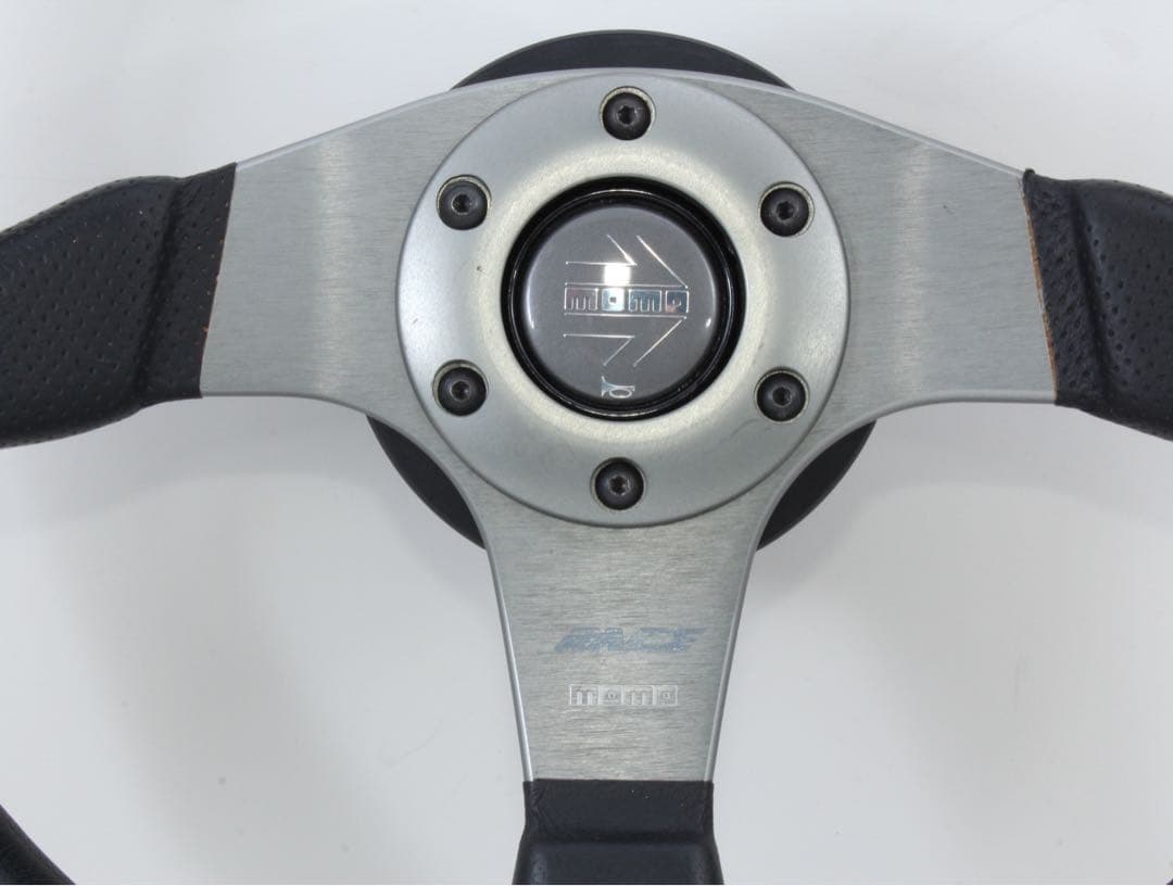 や*と様 momo D35 RACE MADE IN ITALY ステアリング♪