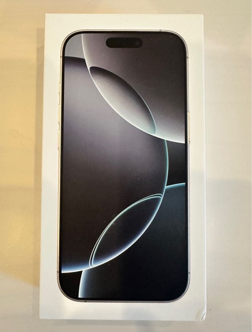 〝未開封新品 〟iPhone 16 Pro 256GB ホワイト・チタン