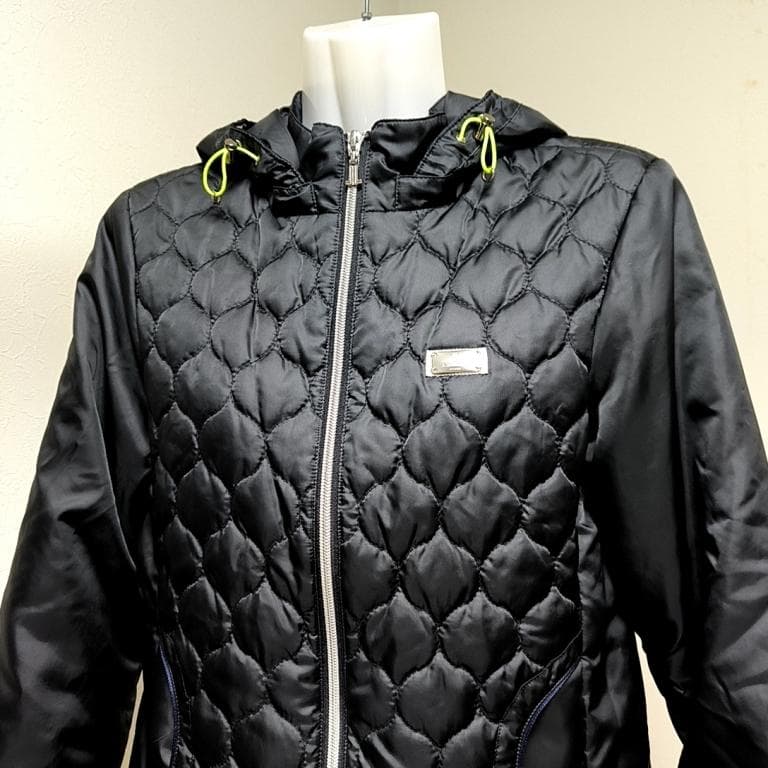 ランバン スポール　ゴルフ　レディース　ライト ダウンジャケット　38サイズ　黒