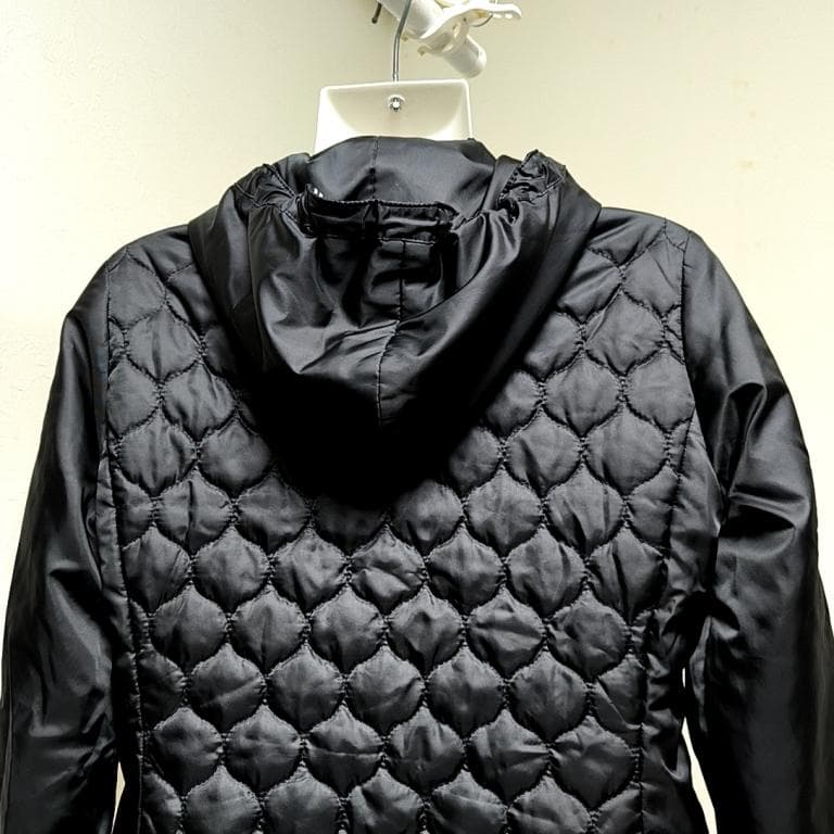 ランバン スポール　ゴルフ　レディース　ライト ダウンジャケット　38サイズ　黒