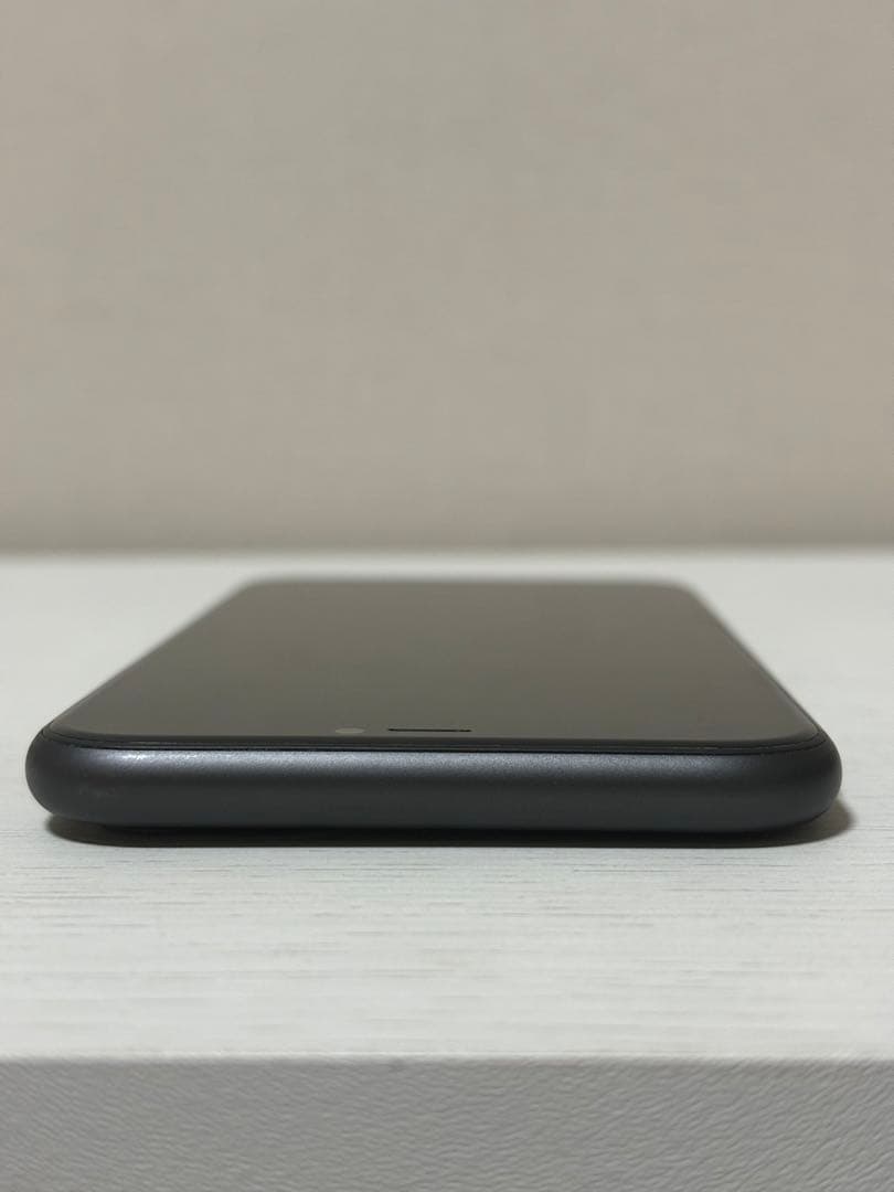 iPhone 11 本体 64GB ブラック SIMフリー