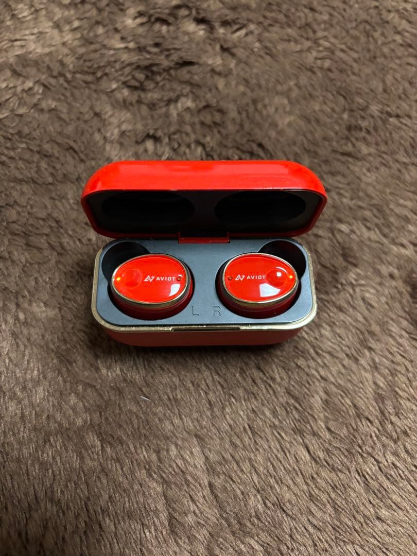 AVIOT ワイヤレスイヤホン レッド