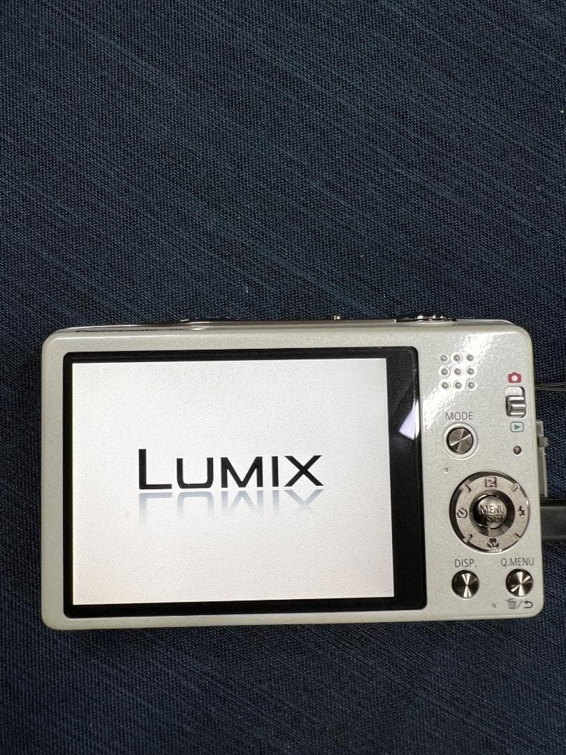 Panasonic LUMIX DMC-SZ7 専用ケース付き