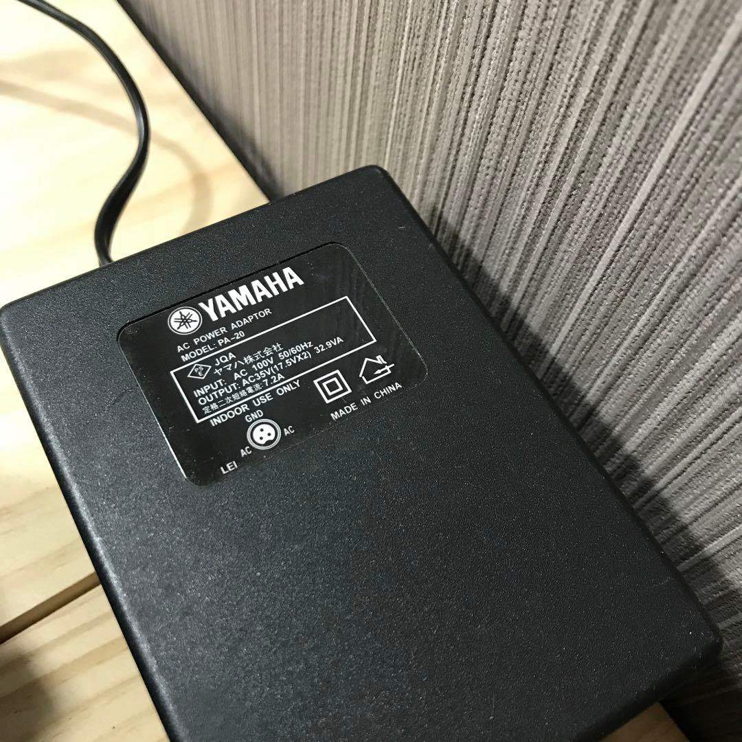 YAMAHA MG12/4 MIXING CONSOLE アナログミキサー