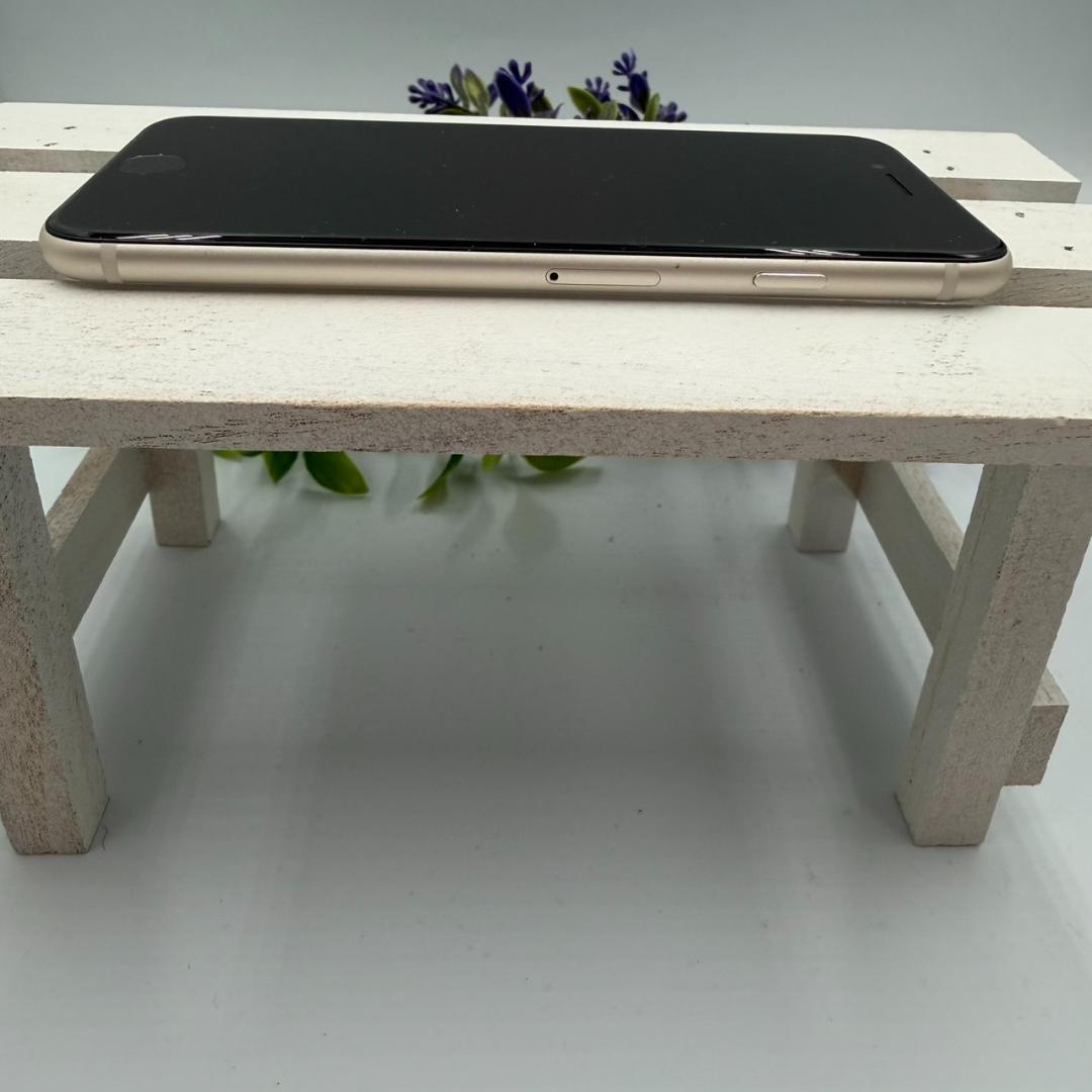 iPhone SE第3世代 64GB スターライト 398