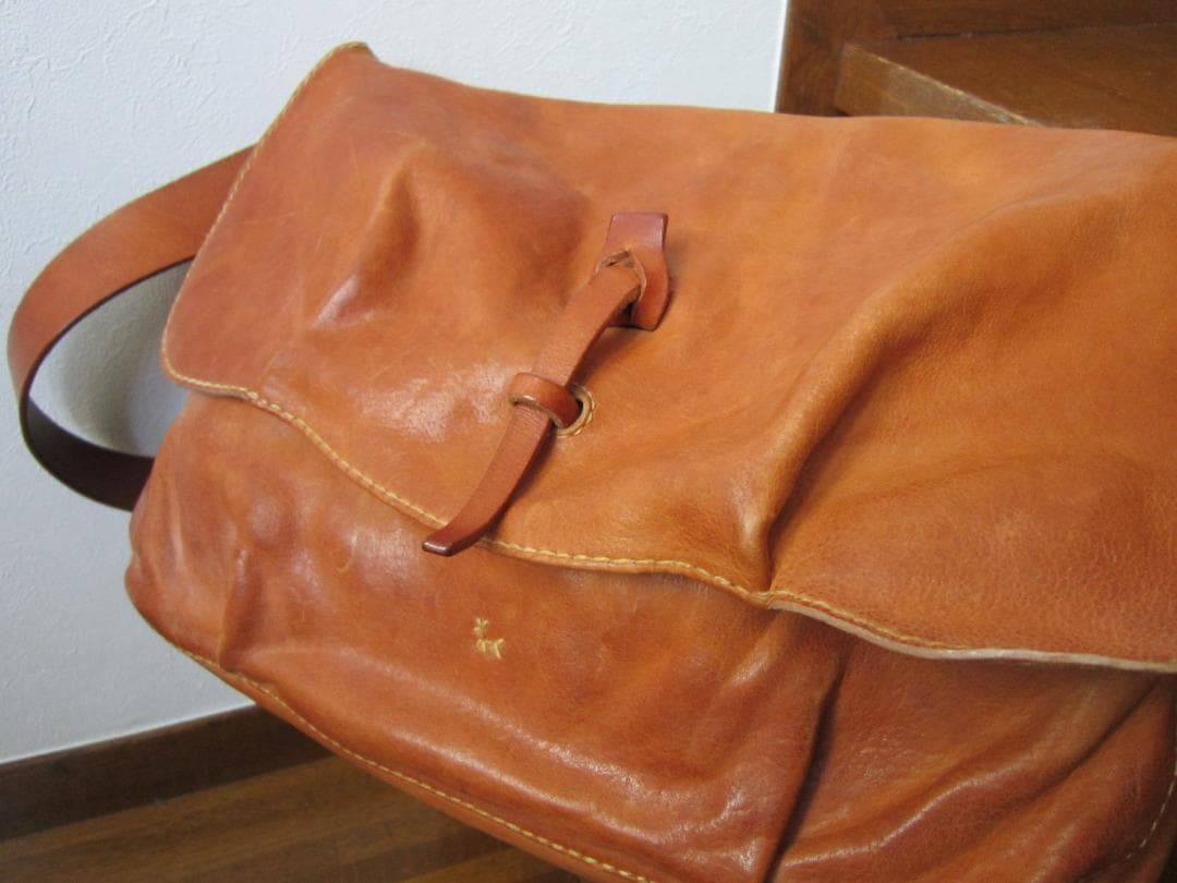 アンリークイール　⑤　ショルダーバッグ　鞄　バッグ