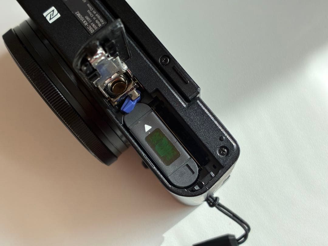 デジタルカメラ SONY Cyber-shot RX100II (DSC-RX100M2)