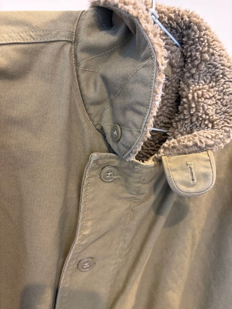 WAIPER.inc N-1デッキジャケット (後期型、タン/カーキ色)