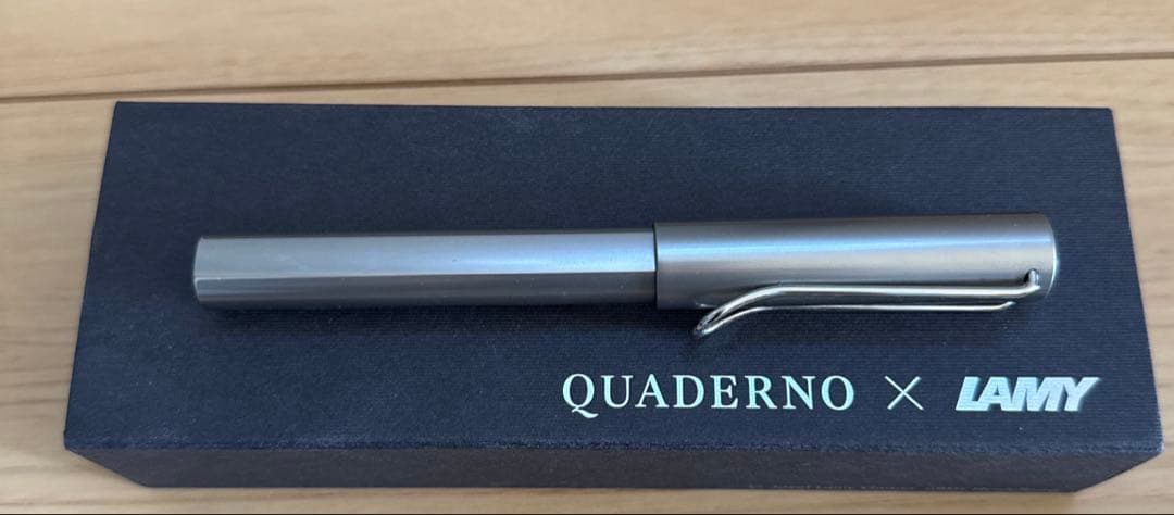 クアデルノ A4モデル　FMVDP41 ラミースタイラスペン付