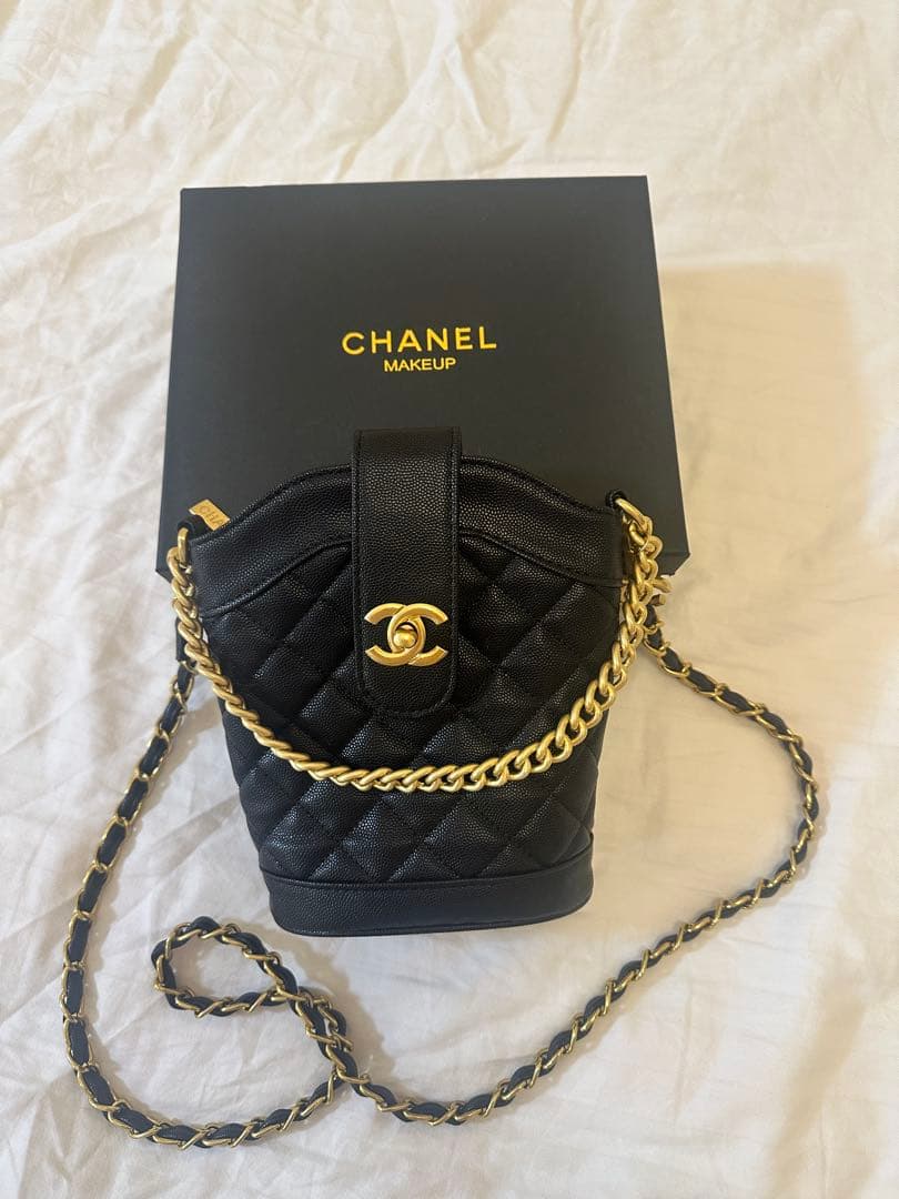 CHANELシャネルショルダーバッグ　ノベルティ
