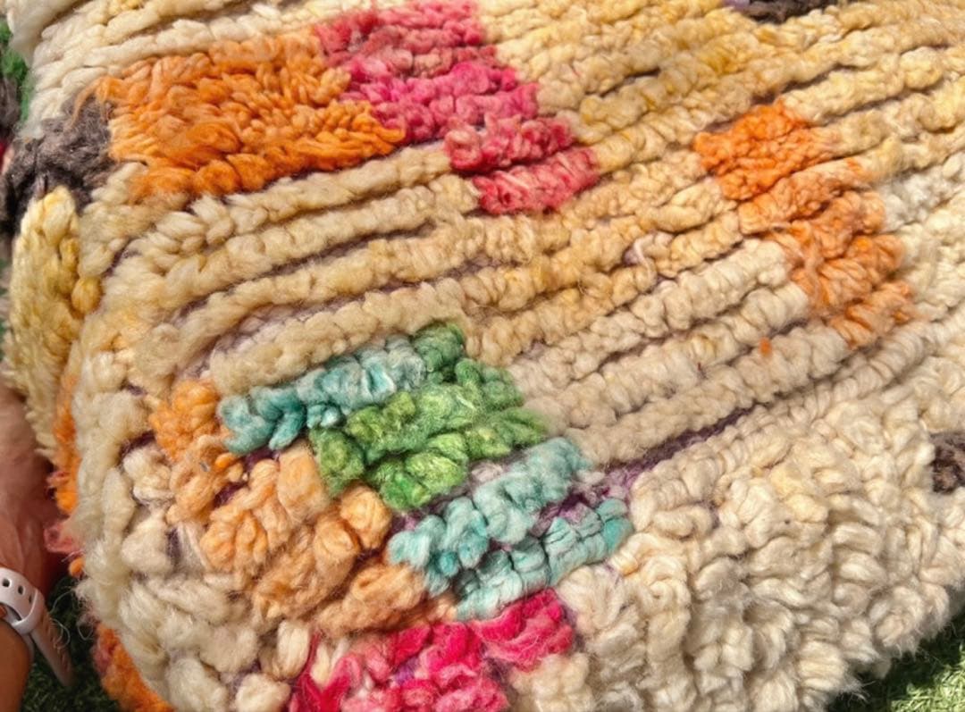 モロッコ　プフ　pouf アジラル　オットマン クッション　ラグ　144