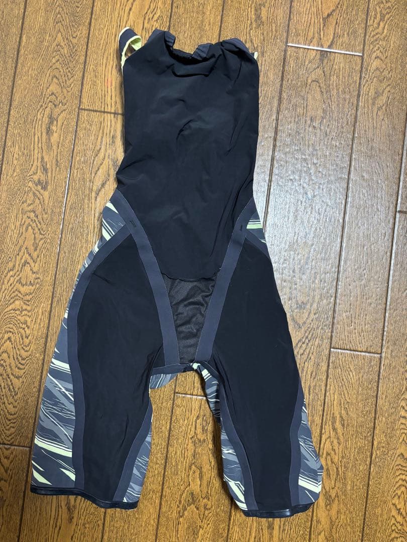 Mizuno 高速水着　GX Mサイズ