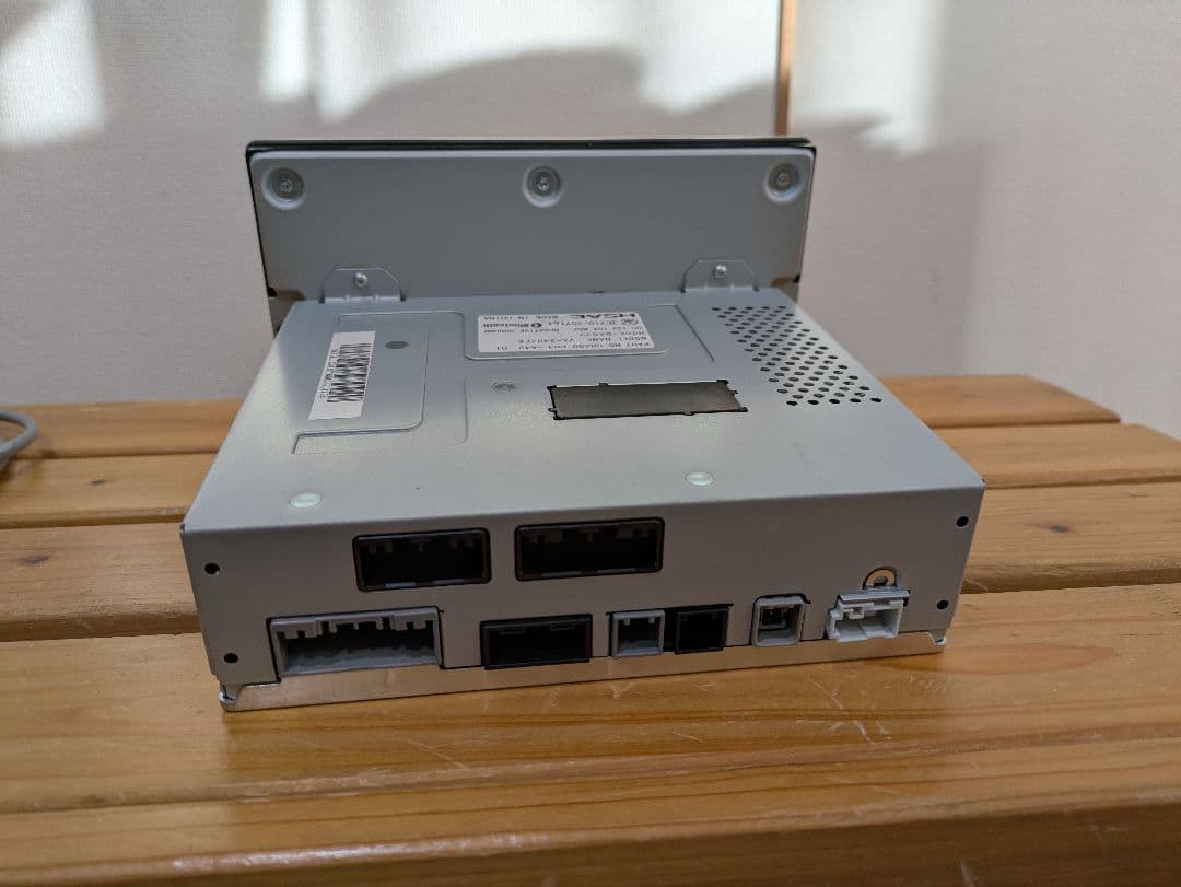 ディスプレイオーディオ　Gathers　VX-240ZFE