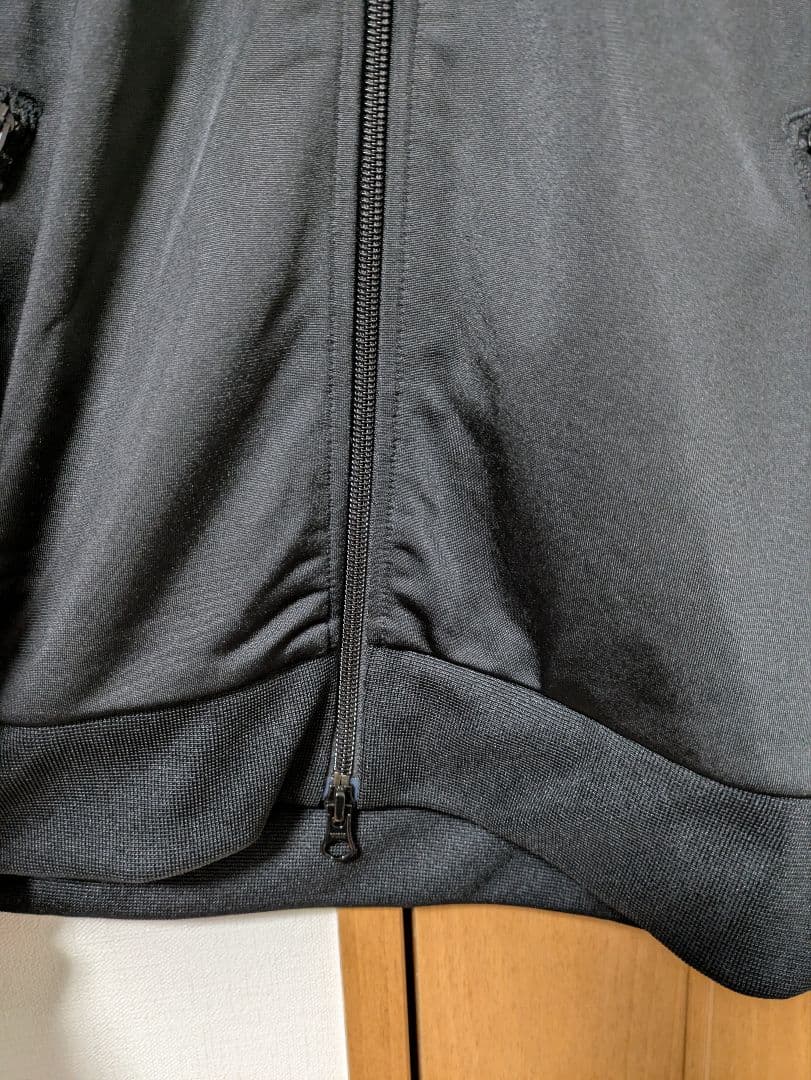 アディダス　ベッケンバウアー ジェンダーニュートラル