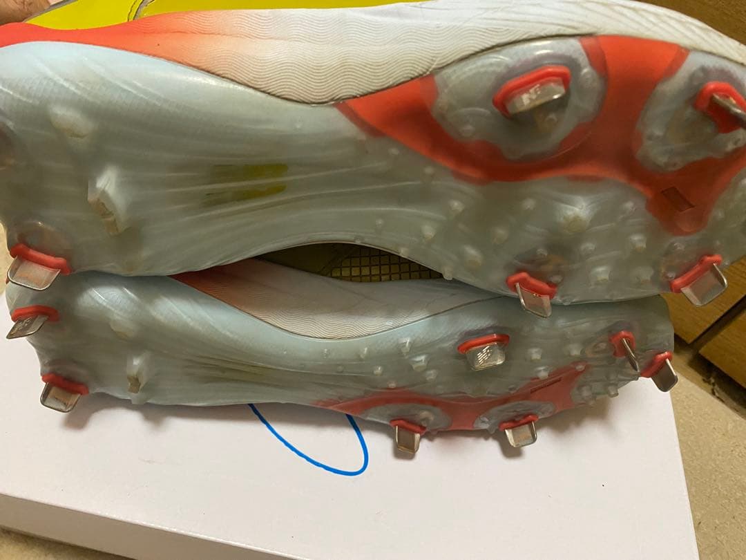 【日本未発売】美品リンドーアモデル/ニューバランス/野球スパイク【激レア】