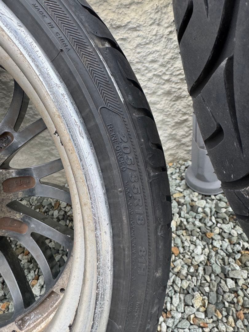 ワーク シーカー 18インチタイヤセット