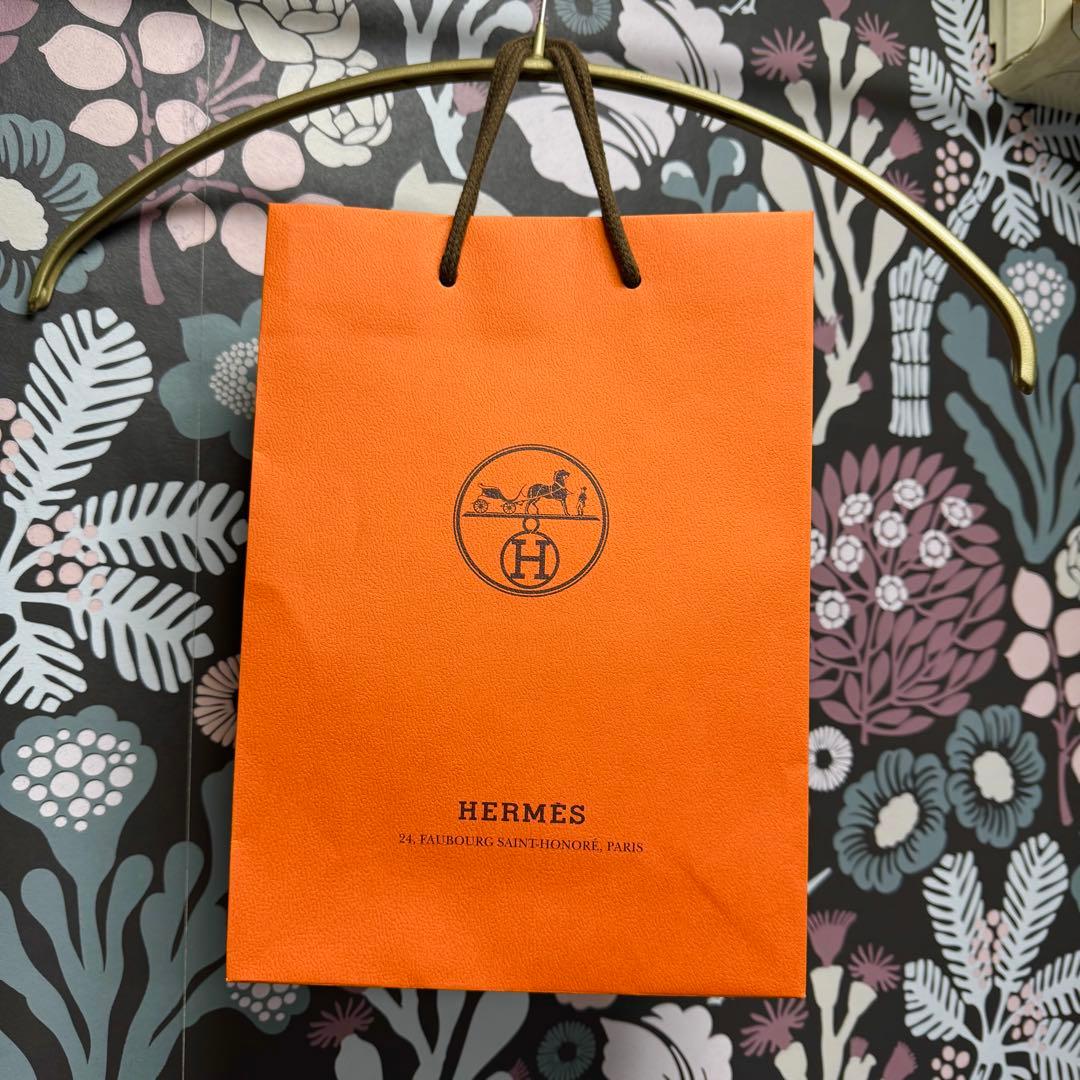 【新品】HERMES リップバーム ギフトボックス　3点セット　プレゼント