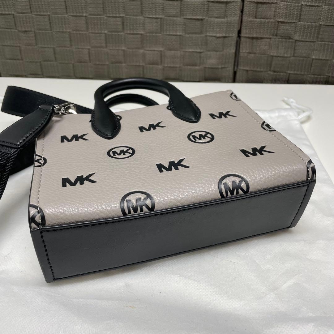 ‪*‬様 美品　MICHAEL KORS MKロゴ ハンドバッグ