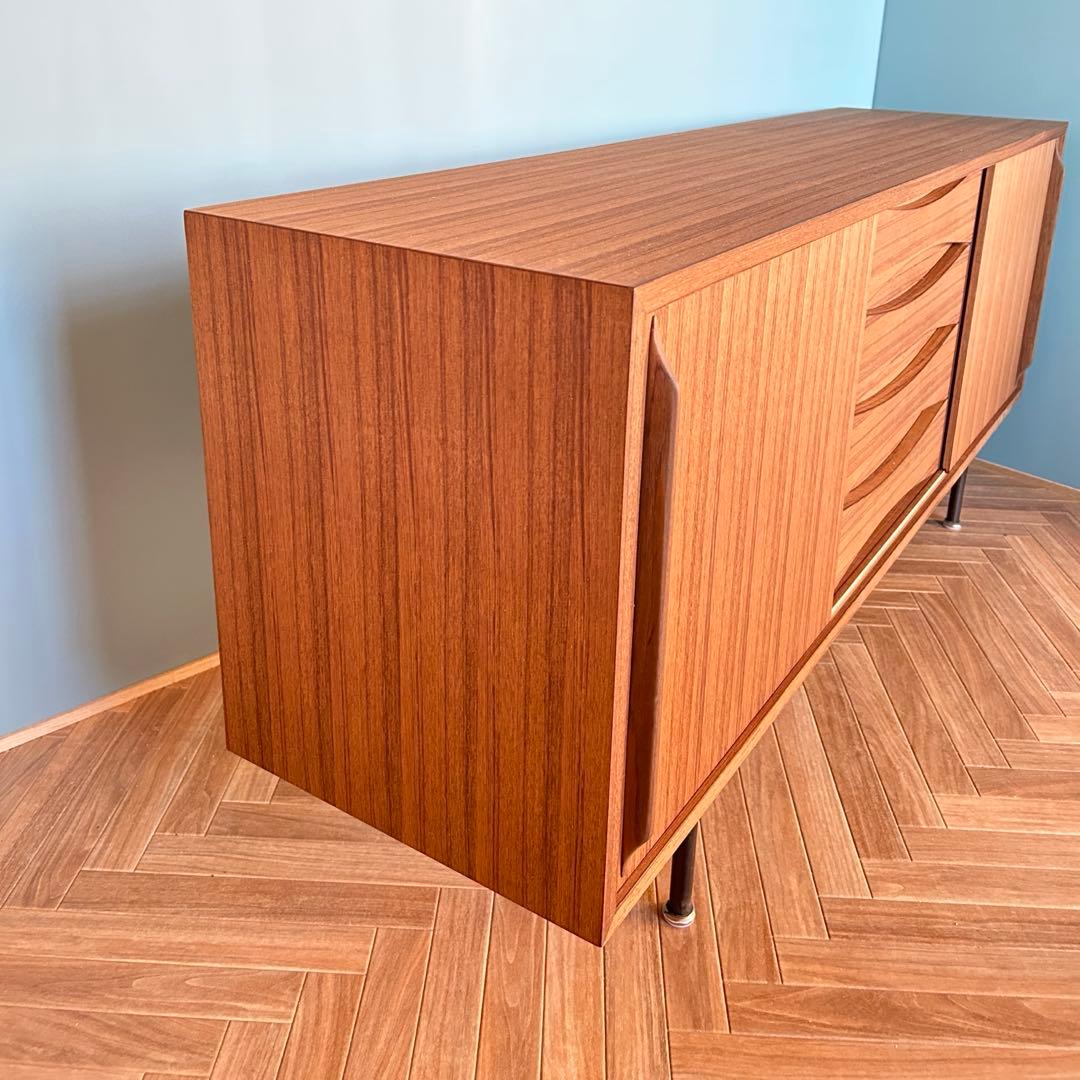 じ*☆様 チーク サイドボード チェスト 北欧 ミッドセンチュリー ビンテージ