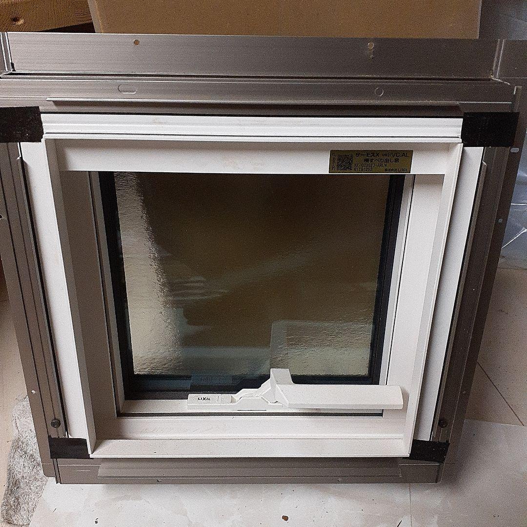 ran　LIXILサーモスX　二台