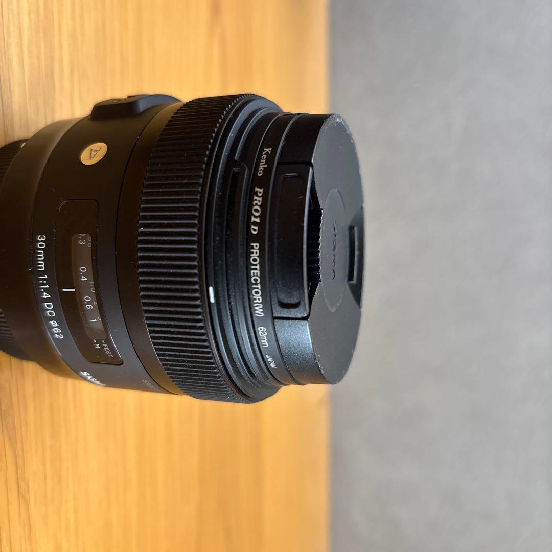 SIGMA 30mm F1.4 DC HSM レンズ　Canon用