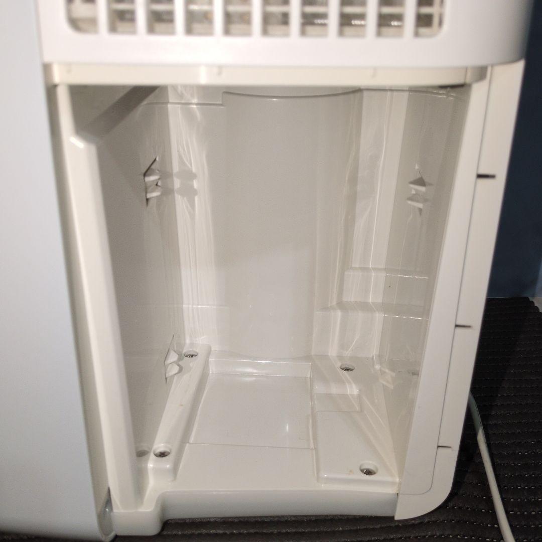 SHARPプラズマクラスター 衣類乾燥 除湿機　CM-L100-W 2020年製