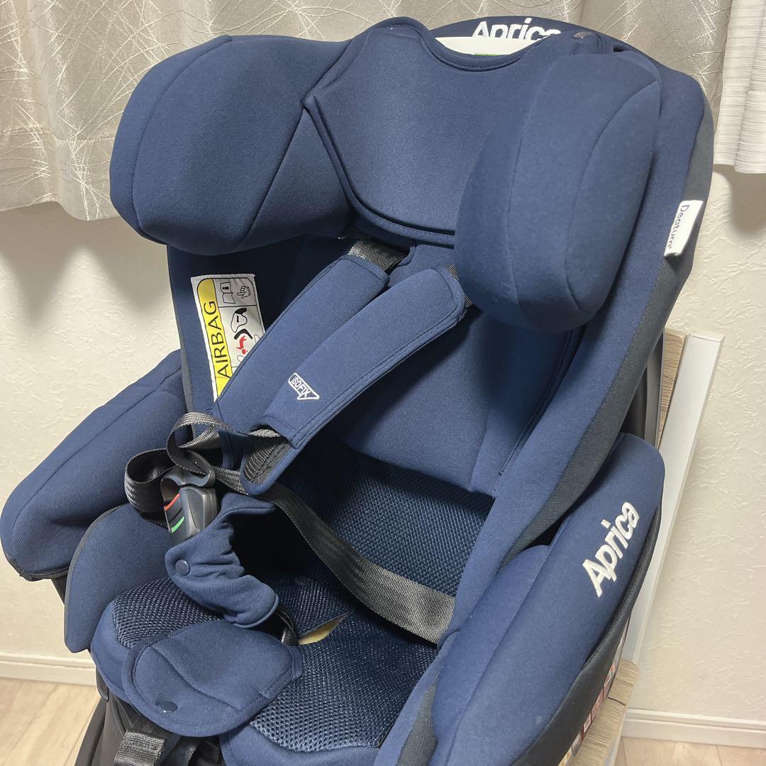極美品✨アップリカ ディアターンプラス ISOFIX チャイルドシート ネイビー