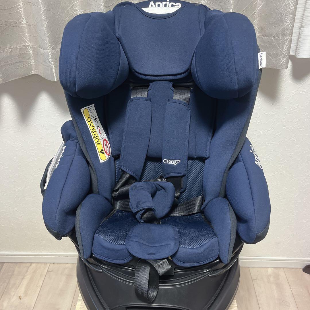 極美品✨アップリカ ディアターンプラス ISOFIX チャイルドシート ネイビー