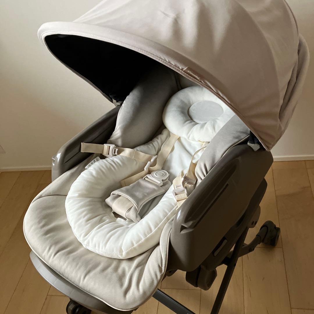 コンビ　スウィングベッド&チェア　ネムリラコードレスAUTO SWING