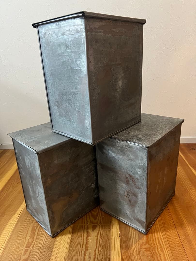ビンテージ　メタル　コンテナ　ボックス　アンティーク　アメリカ　3個セット