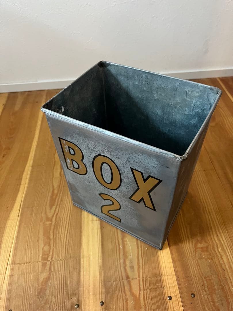 ビンテージ　メタル　コンテナ　ボックス　アンティーク　アメリカ　3個セット
