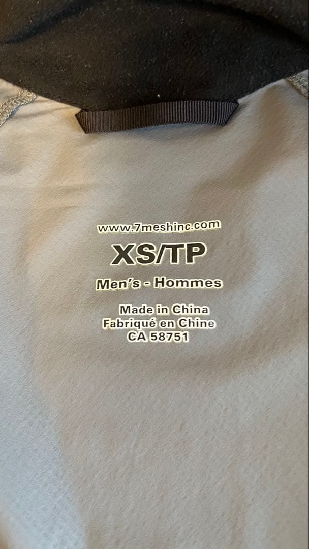 7MESH パッカブルウインドジャケット