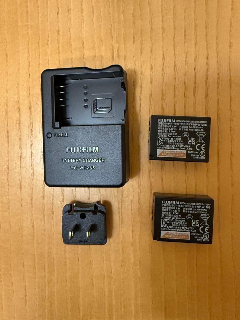 FUJIFILM X100VI 純正充電器・追加バッテリー ヨドバシ延長保証付