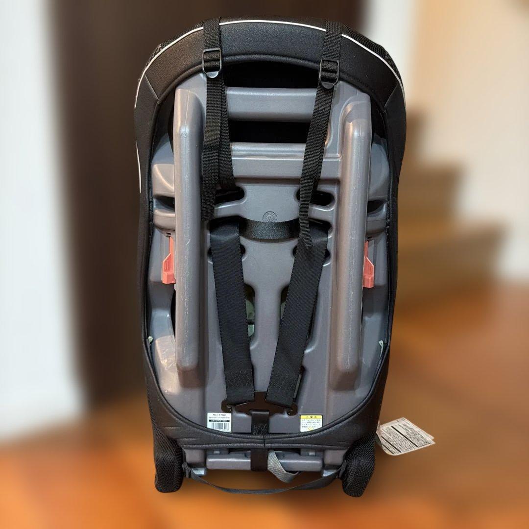 【中古】コンビ ジョイトリップ エッグショック チャイルドシート　ジュニアシート