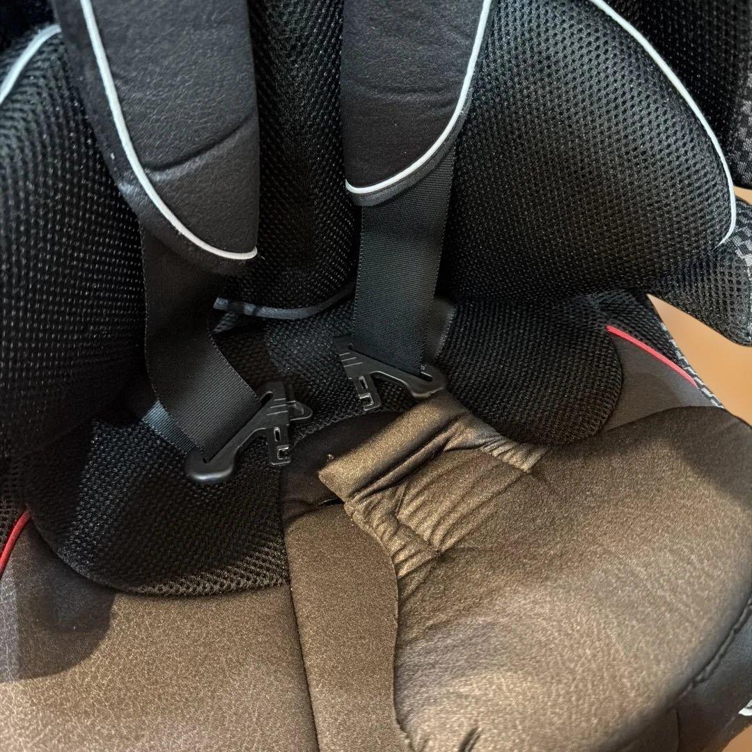 【中古】コンビ ジョイトリップ エッグショック チャイルドシート　ジュニアシート