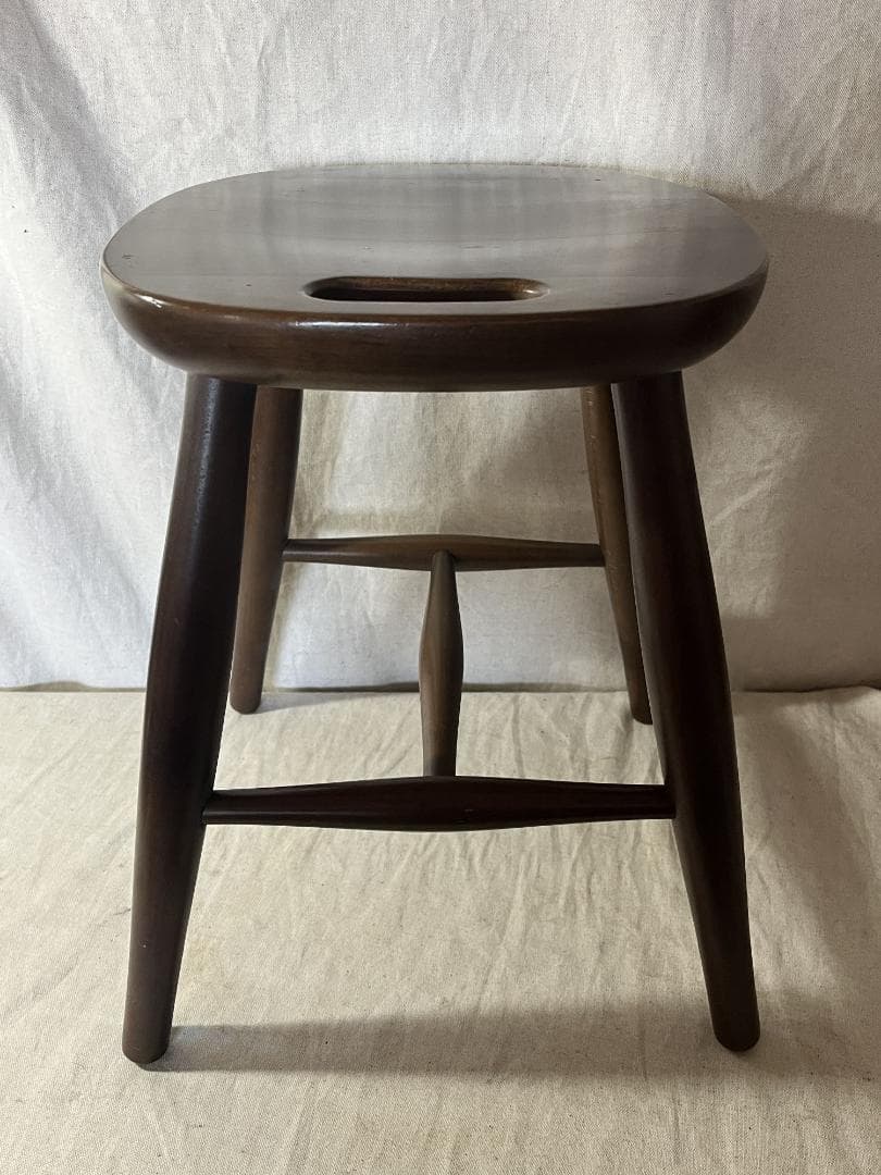 美品！【飛騨産業】 キツツキマーク 持ち手付きスツール高さ約42㎝