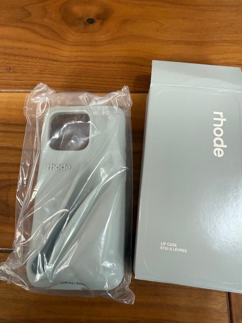 rhode iPhone 16 Pro リップケース グレー公式サイト購入