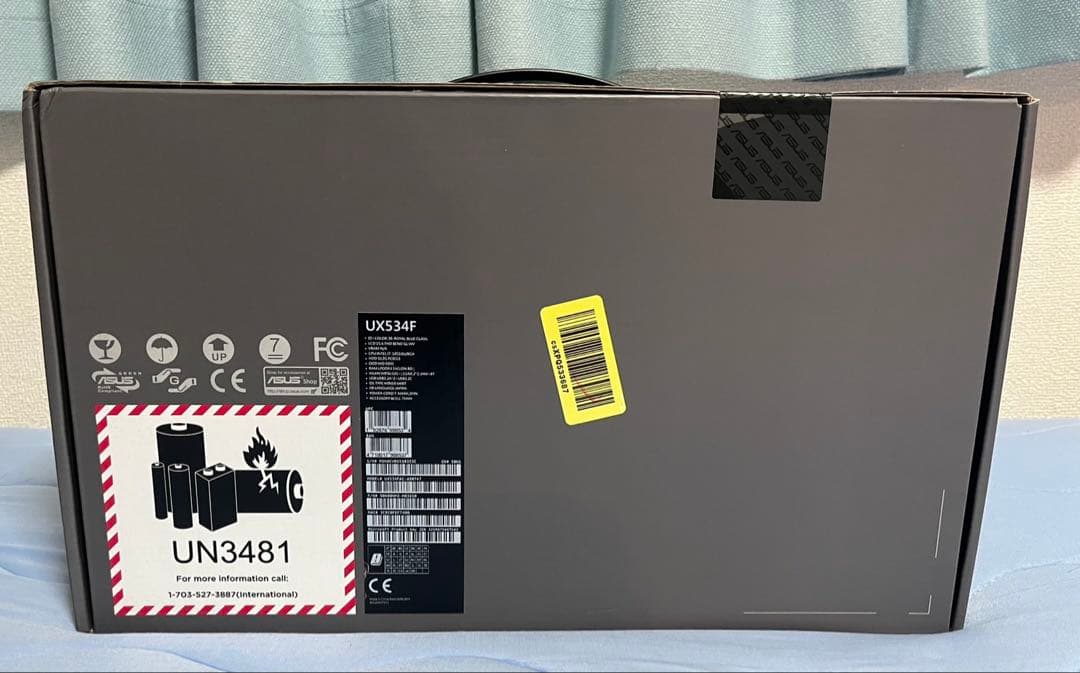 Windowsノート本体 ASUS ZenBook 15 UX534FAC