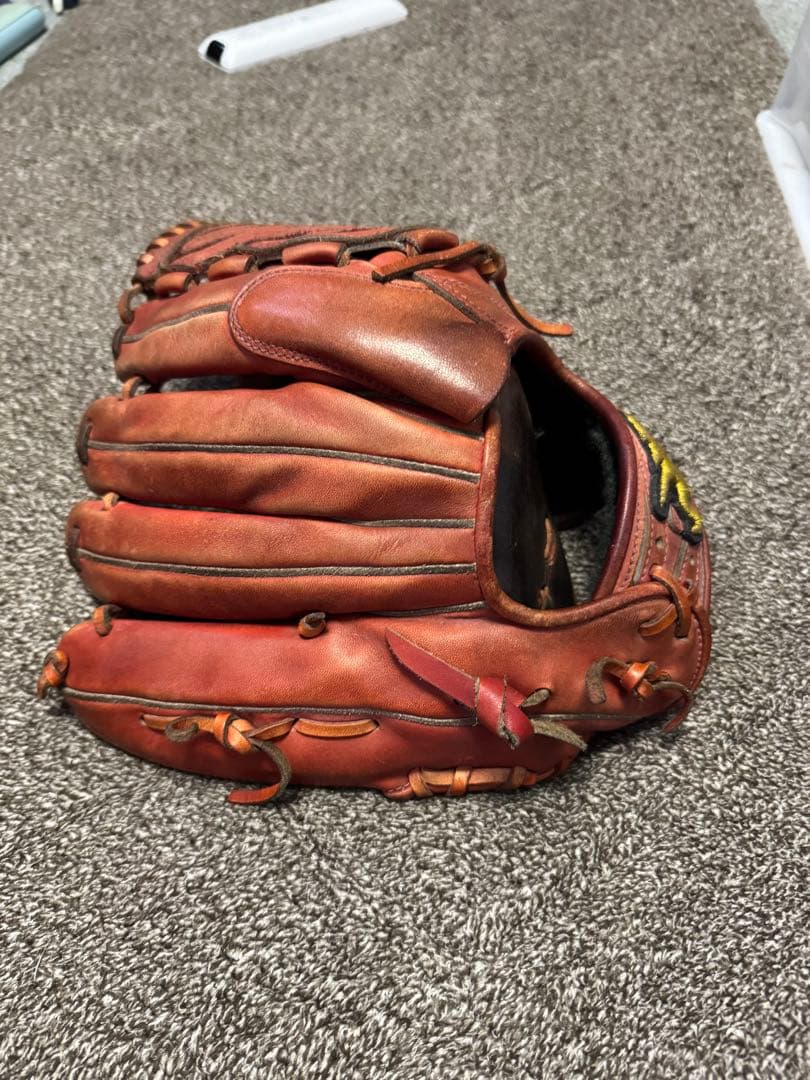 リュウ硬式野球グローブ 投手用