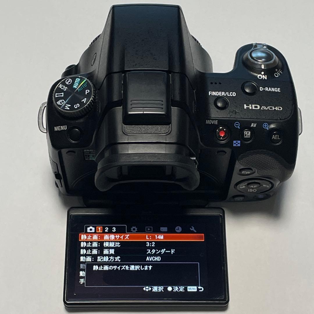 SONYα33 18-55レンズ付約13,000回、動作OK、充電器・バッテリー
