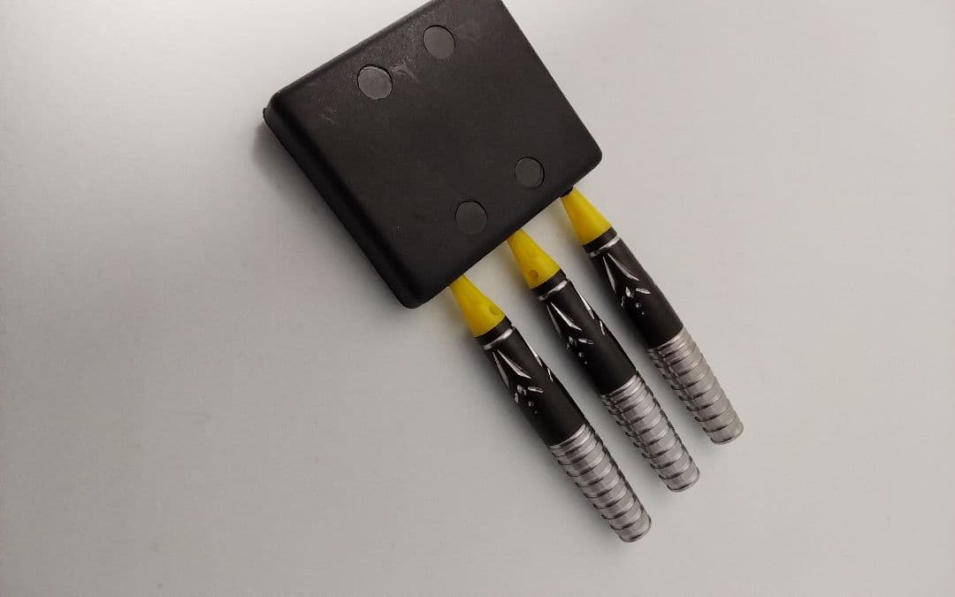 E*A様 サングリアル!坂口優希恵!極美品!新品同品!付録未開封!ダーツセット