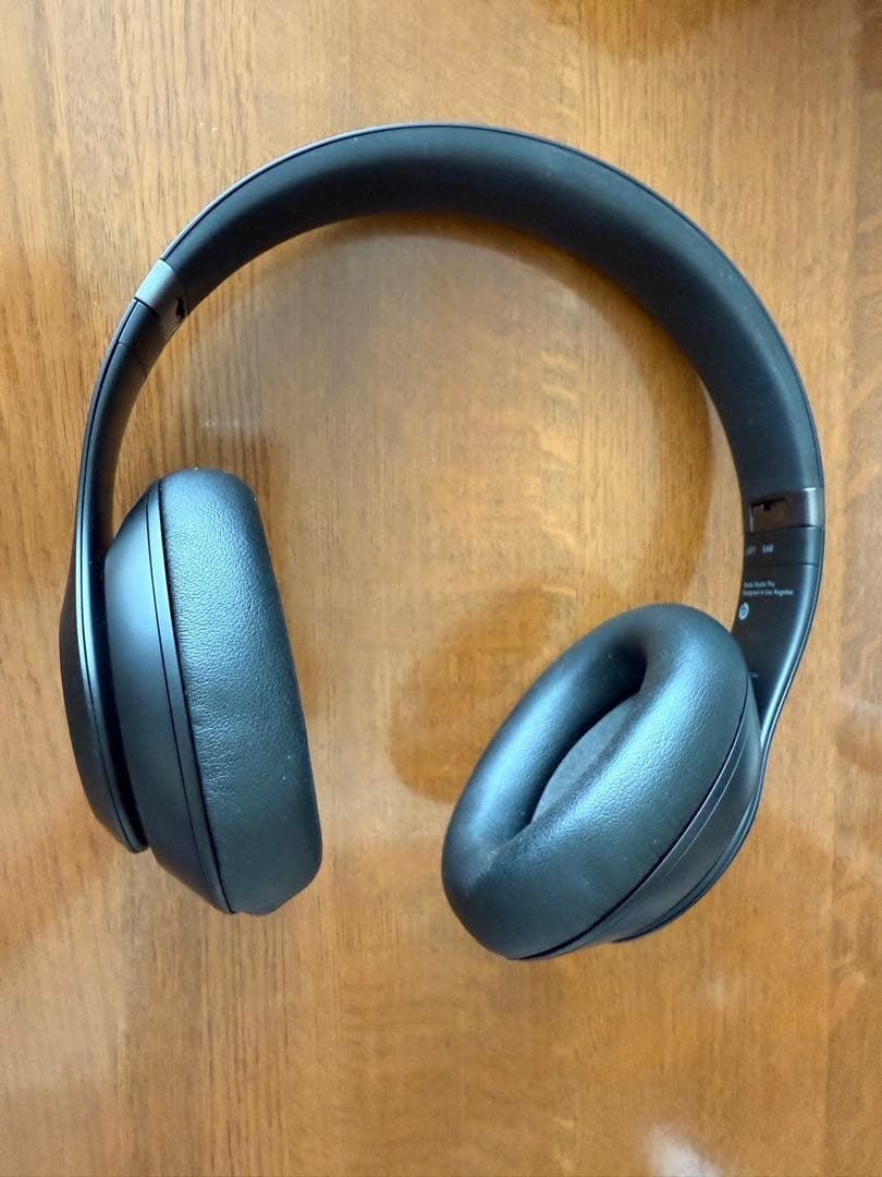 Beats Studio pro ブラック