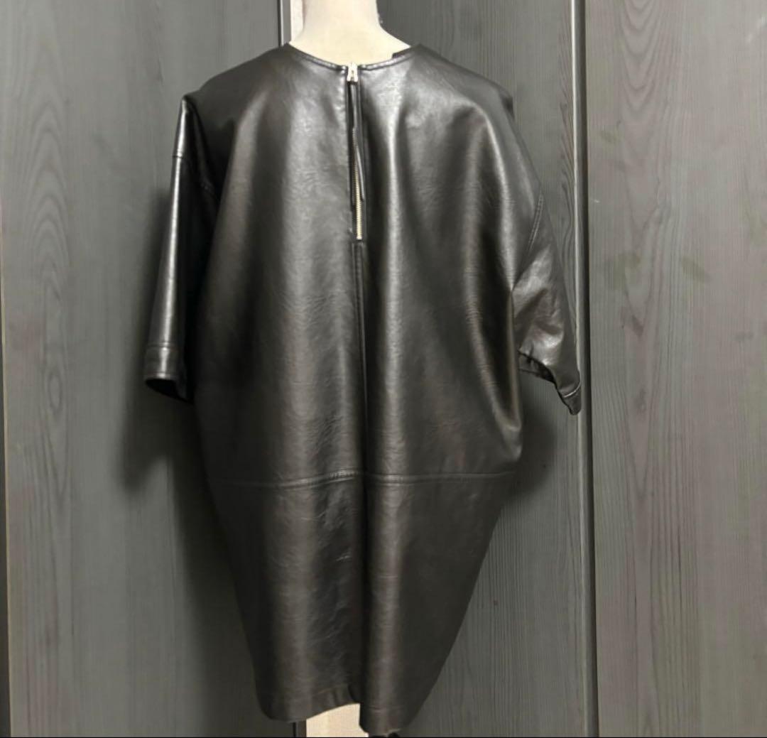 完売品　メゾンスペシャル　フェイクレザー　オーバーチュニック　tシャツ　ワンピ