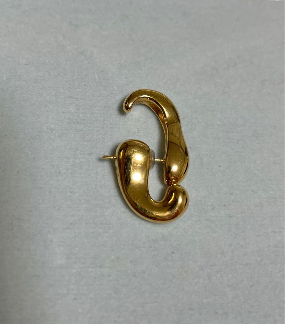 美品　ete ウェーブ　フローピアス