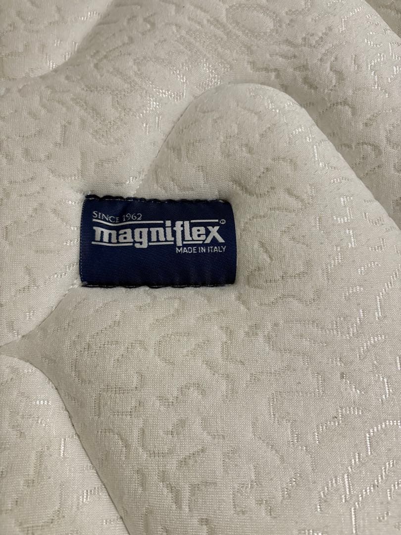 マットレス　セミダブル　6月末まで