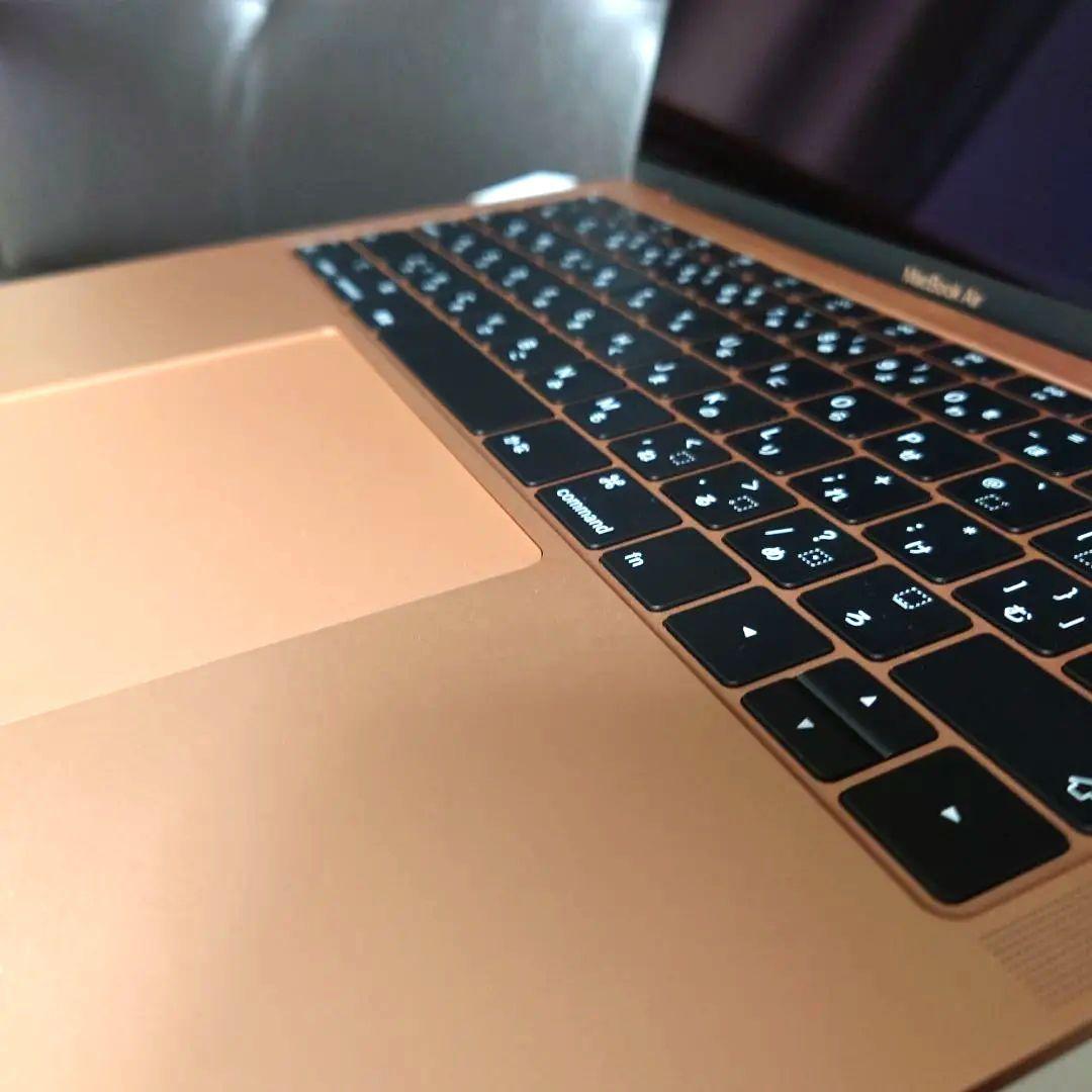 Apple MacBook Air 13インチ