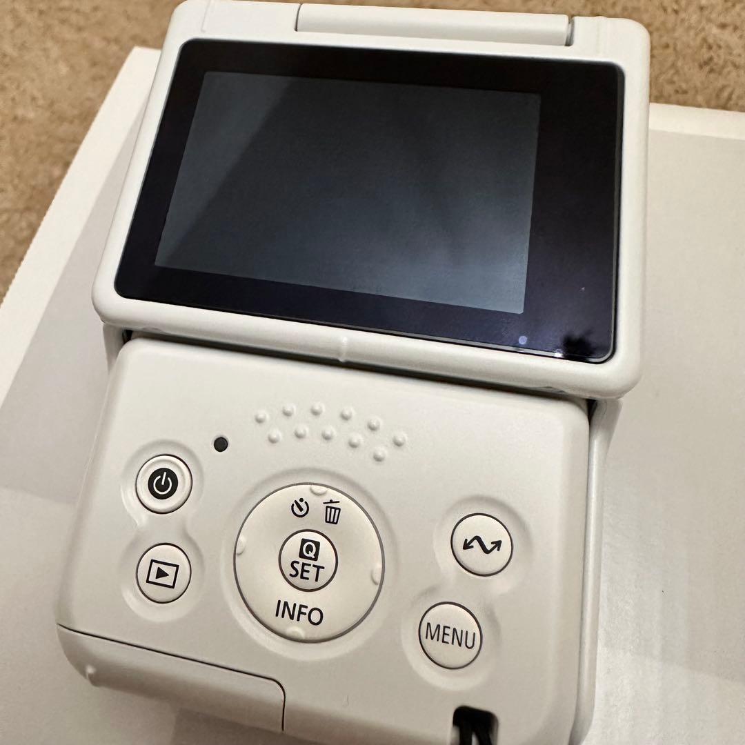 【美品】Canon (キヤノン) PowerShot V10 ホワイト