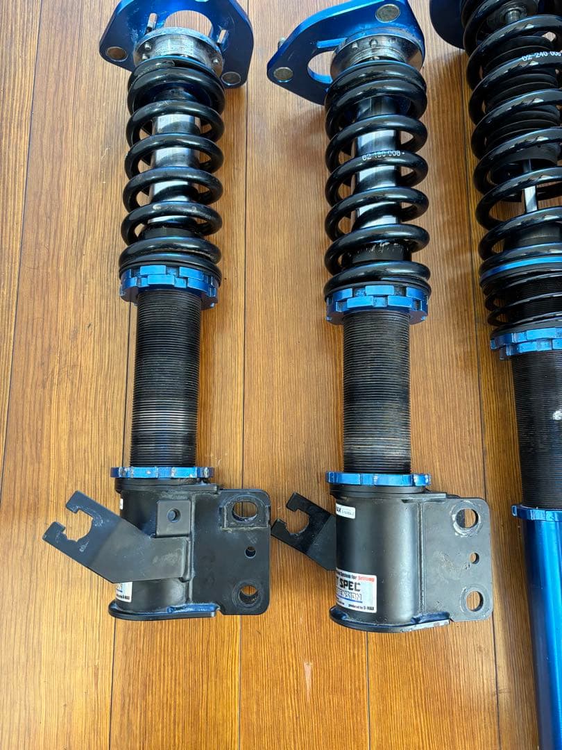 サスペンションキット 青/黒 調整可能