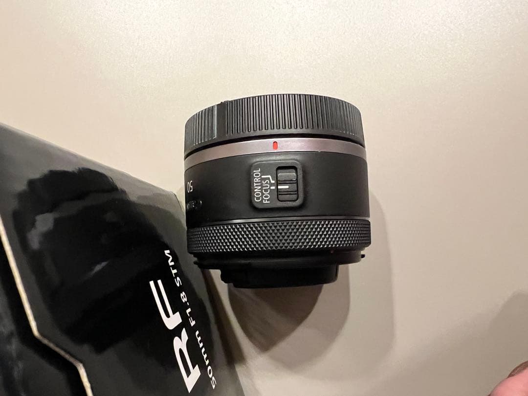 【保証書期限内＋フィルター付】Canon RF 50mm F1.8 STM